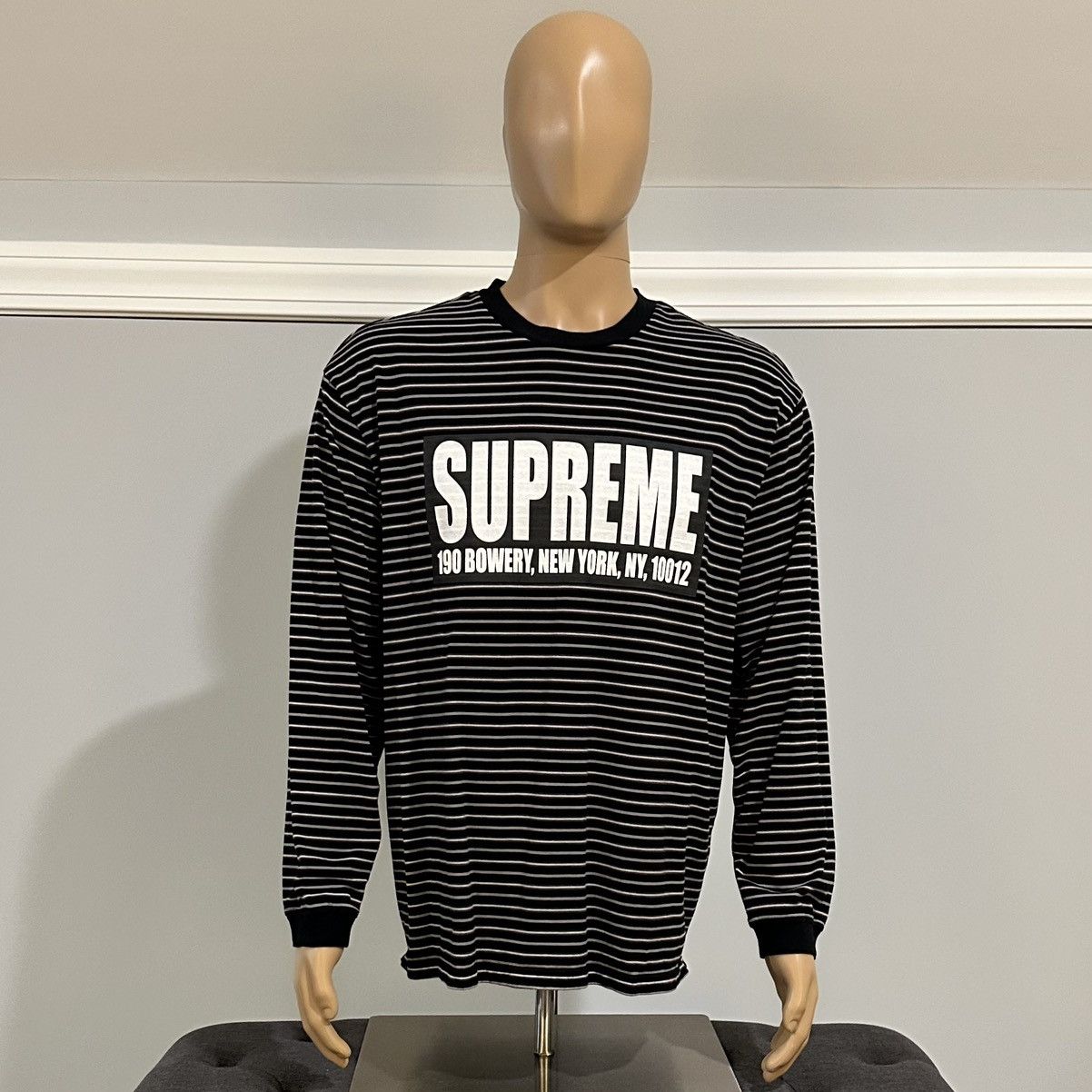 Supreme Supreme Thin Stripe L/S Top | Black | SS21 Collection