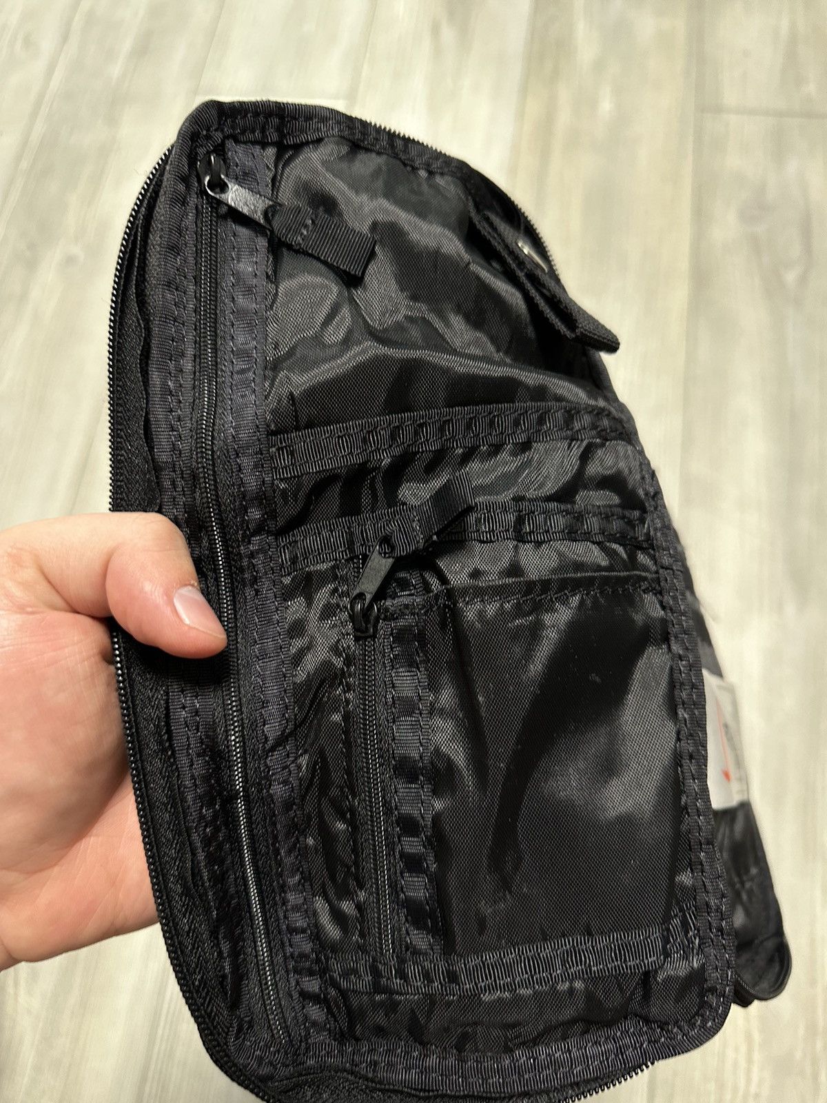 Vintage Vintage Nike Messenger Mini Bag Size ONE SIZE - 7 Thumbnail