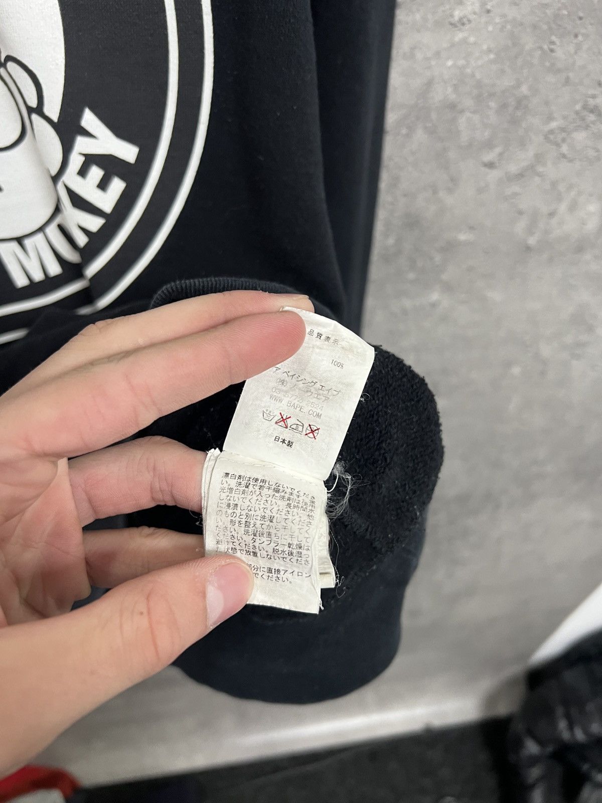 Bape RARE! Big Logo BAPE sweatshirt Size US L / EU 52-54 / 3 - 7 Thumbnail