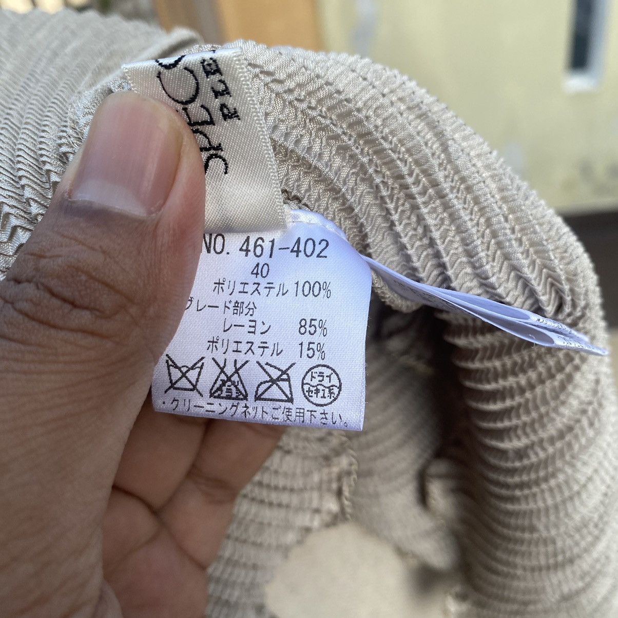 Japanese Brand Specchio pleats cardigan Size S / US 4 / IT 40 - 12 Thumbnail