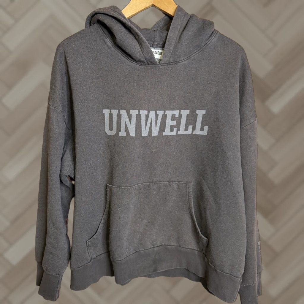 Vintage CALL HER DADDY UNWELL Hoodie Gray M Men Pullover Hooded Graphics Print Pockets Regular Size Fabric Fleece Logo - 90s? Size US M / EU 48-50 / 2 - 1 Thumbnail