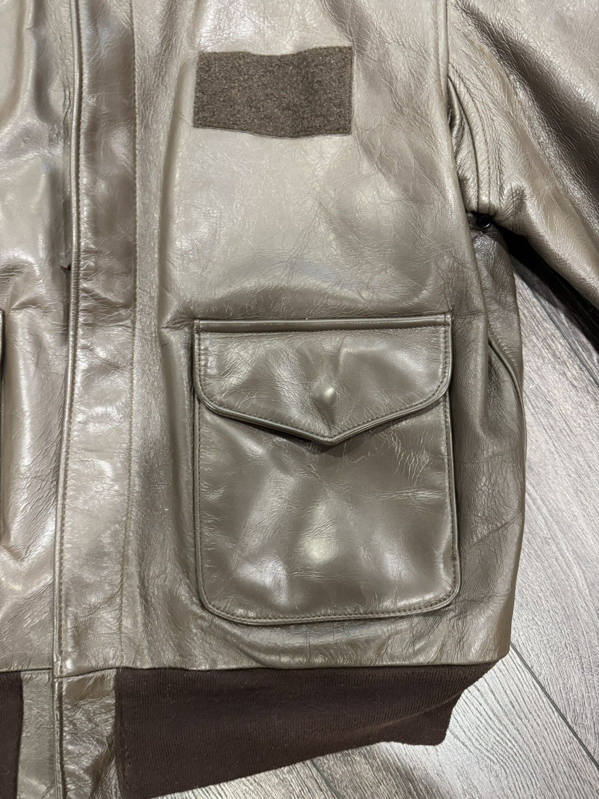 Cockpit USA Horsehide leather jacket Cockpit USA A-2 Flight Jacket 2007 Size US XL / EU 56 / 4 - 7 Thumbnail