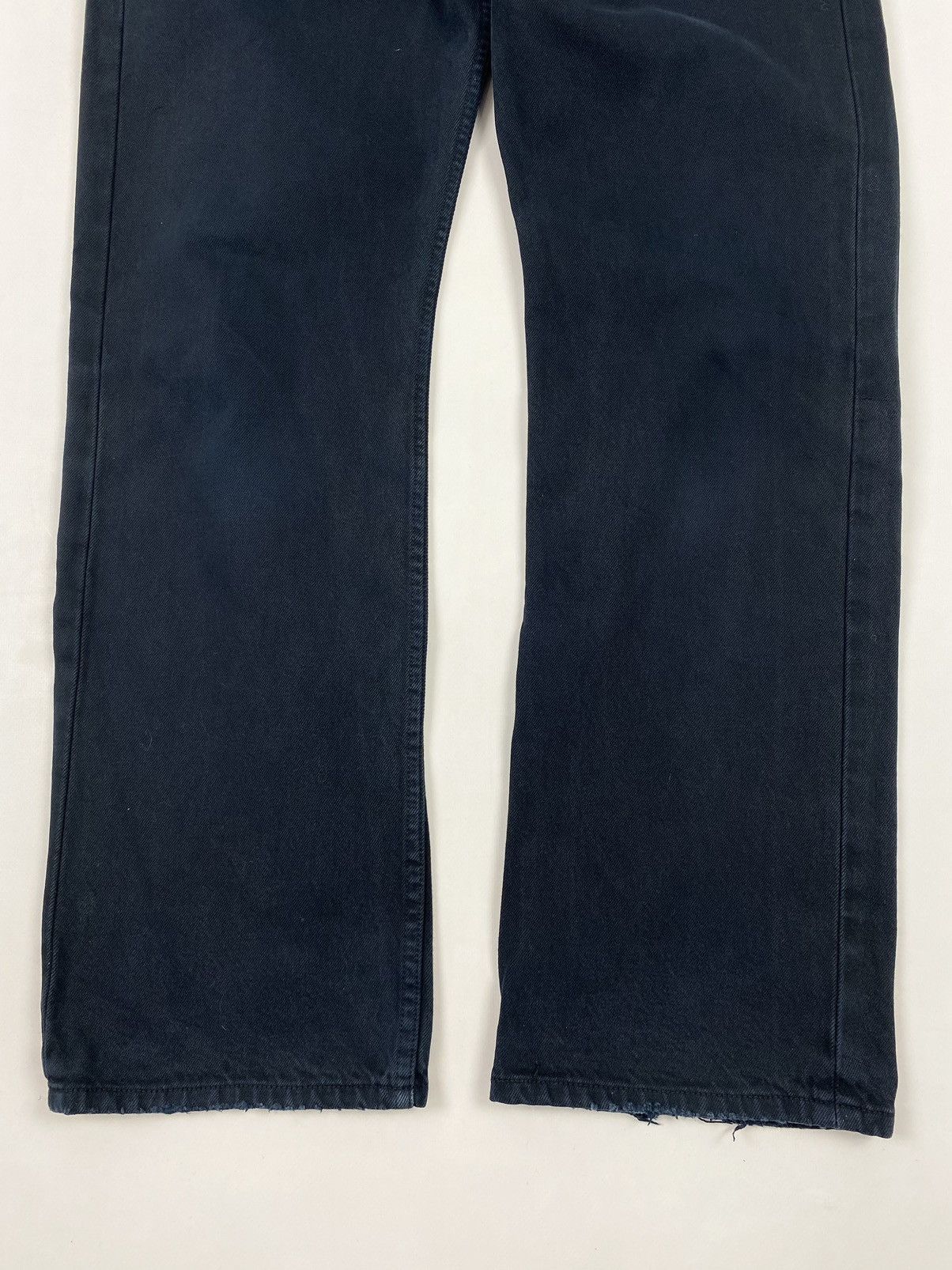 Levi's 2000’s Vintage Levi’s 501 Black Denim Jeans 33X30 Size US 33 - 8 Thumbnail