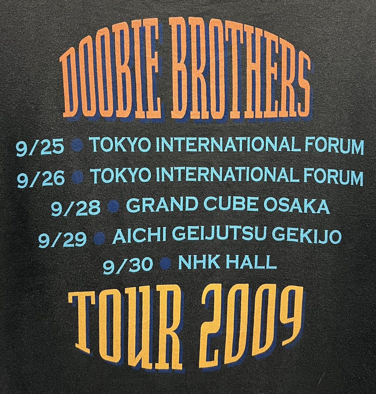 Band Tees × Vintage Doobie Brothers Wings USA Japan Tour Black Graphic T-Shirt Size US M / EU 48-50 / 2 - 6 Thumbnail