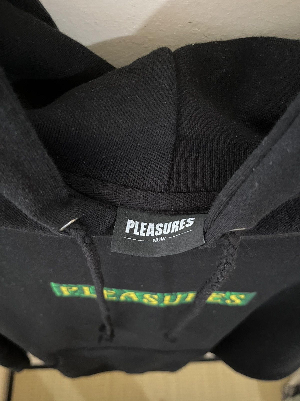 Pleasures Pleasures Stained Glass Hoodie New without Tags Size US M / EU 48-50 / 2 - 2 Thumbnail