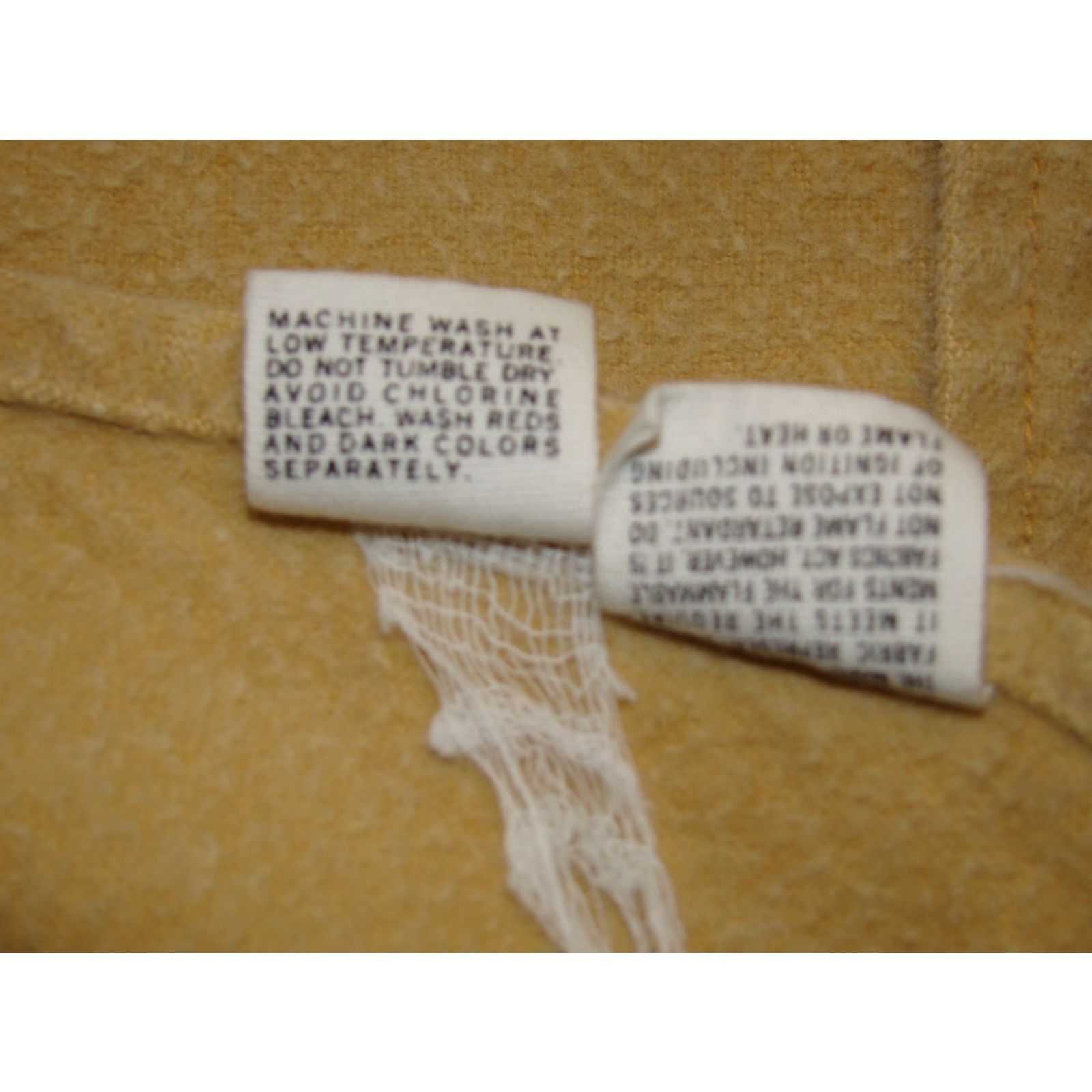 Vintage VINTAGE Duxbak Shirt Chamois Mens Large Long Sleeve Button Up Khaki Tan Shirt Size US L / EU 52-54 / 3 - 5 Thumbnail