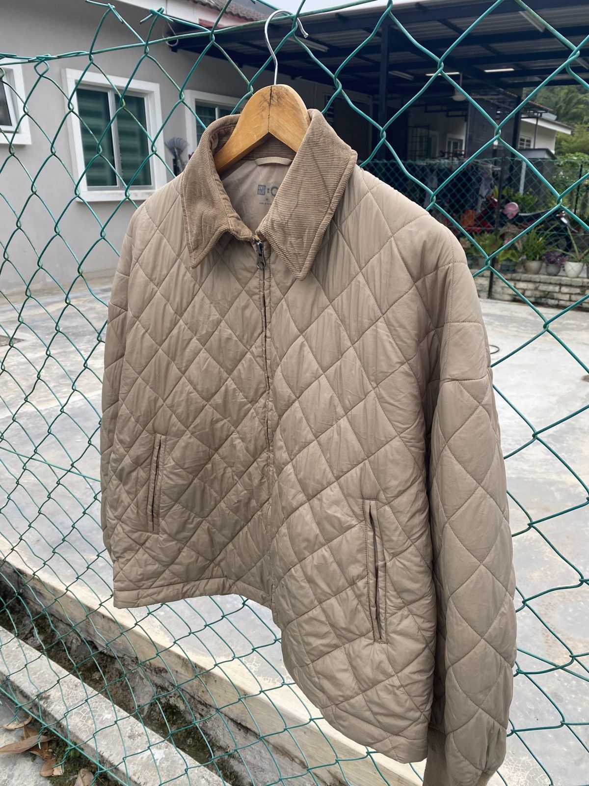 Uniqlo Uniqlo C cropped puffer jacket Size M / US 6-8 / IT 42-44 - 5 Thumbnail