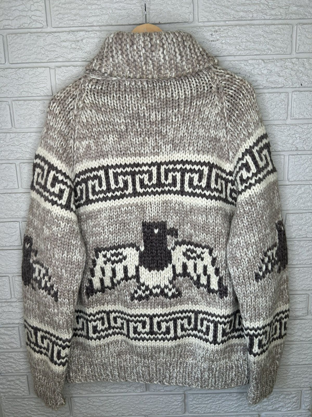 Vintage Vintage 60s Cowichan Thunderbird Hand Knit Wool Zip Up Size US L / EU 52-54 / 3 - 9 Thumbnail