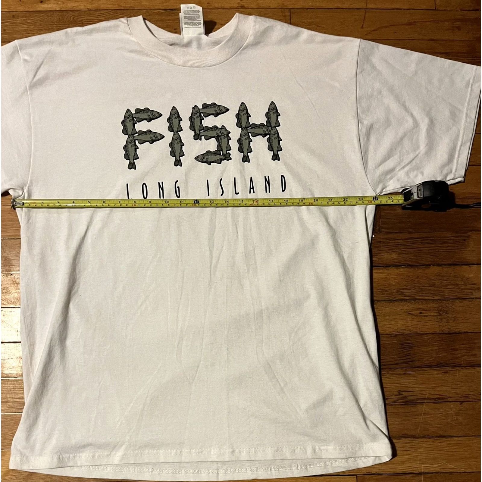 Jerzees VINTAGE Fish Long Island Shirt Mens Extra Large White Grey 90s Graphic Print Size US XL / EU 56 / 4 - 7 Thumbnail