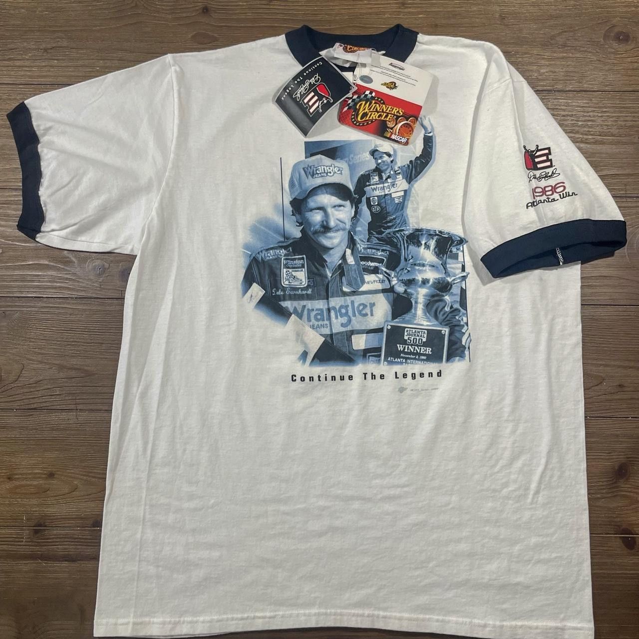 NASCAR × Vintage × Winners Circle DSNWT 2007 Dale Earnhardt ‘Continue The Legend’ T-Shirt Size US XL / EU 56 / 4 - 1 Thumbnail