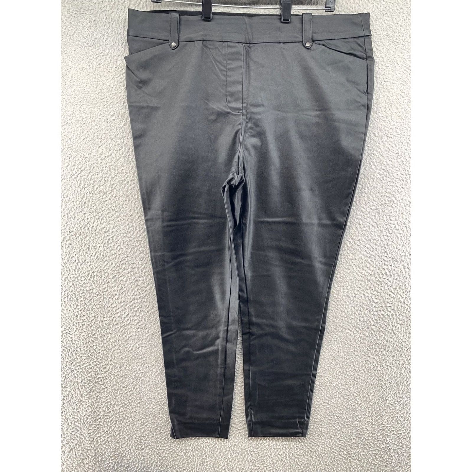 Vintage Maurices Women’s Black Faux Leather Pants Pull On Size 18W Short Skinny Ankle Stretch Size 40" / US 18 - 2 Thumbnail
