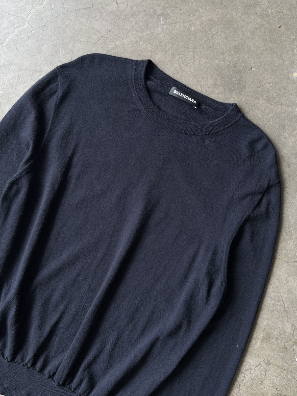 Balenciaga Balenciaga - Interlocking Logo Wool Pullover Sweater Size US S / EU 44-46 / 1 - 6 Thumbnail