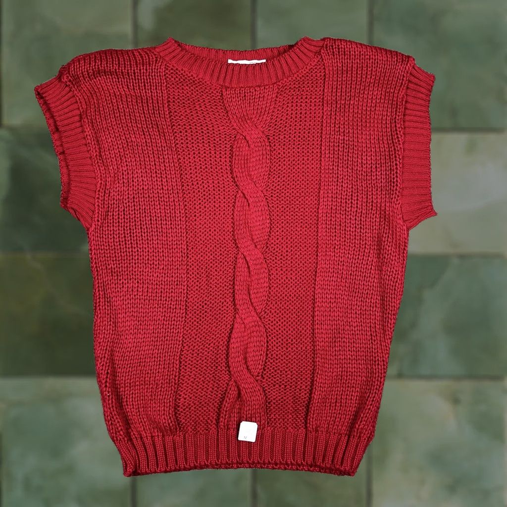 Vintage VINTAGE 90s Red Cable Knit Sweater Vest Womens Small Pullover Wool? No—Acrylic Jessica Scott Size S / US 4 / IT 40 - 1 Thumbnail