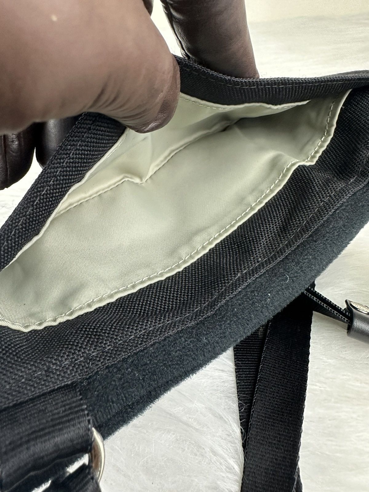 Japanese Brand × Yohji Yamamoto Yohji Yamamoto Y’saccs Sling wallet Bag Size ONE SIZE - 6 Thumbnail