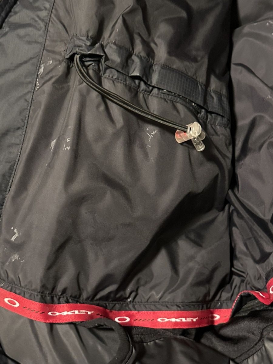 Oakley 2000s Oakley Hydro Fuel 4 down puffer jacket Size US XL / EU 56 / 4 - 6 Thumbnail