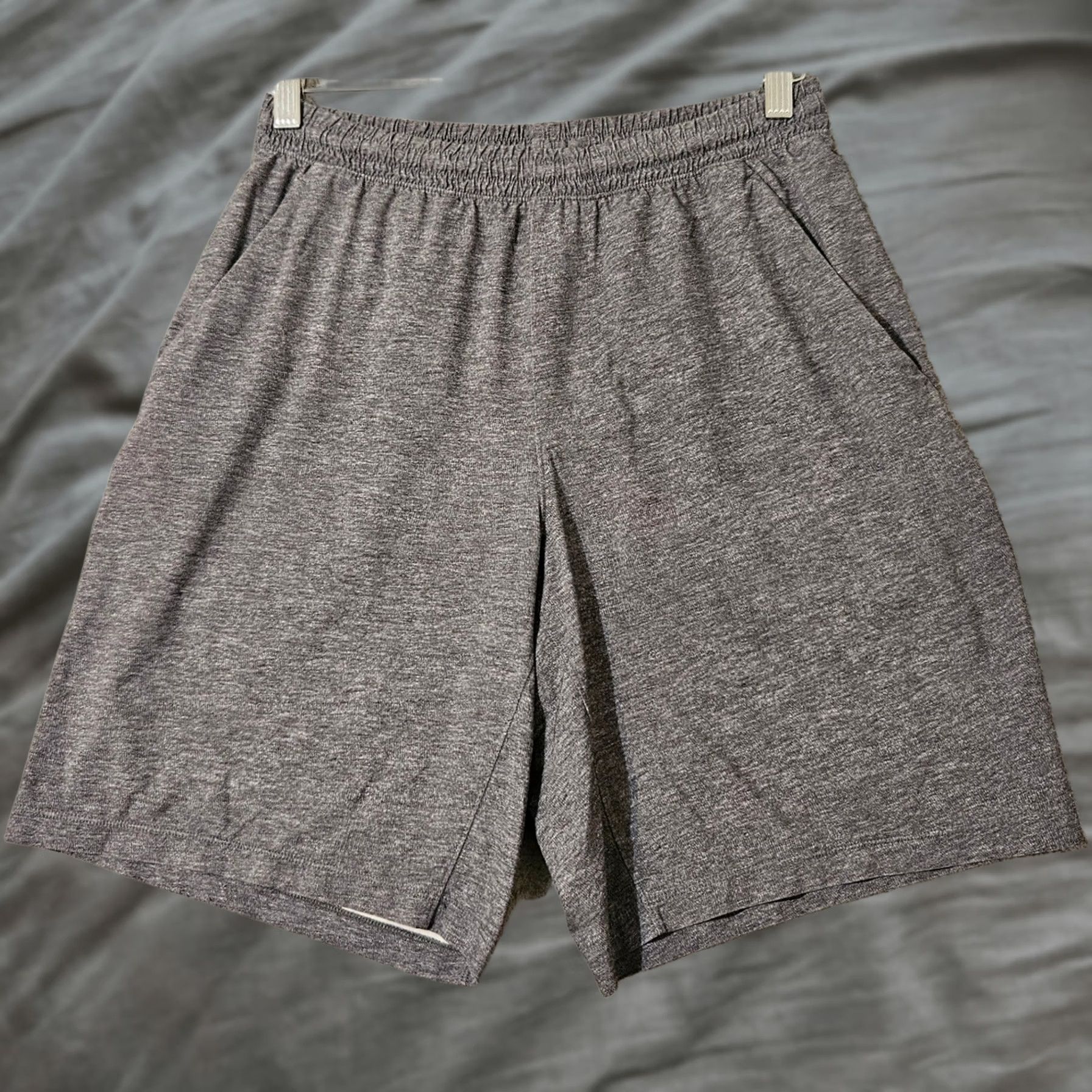 Lululemon Lululemon Shorts Men Medium Gray Linerless Athletic Gym Lightweight Pace Breaker Size US 31 - 1 Thumbnail