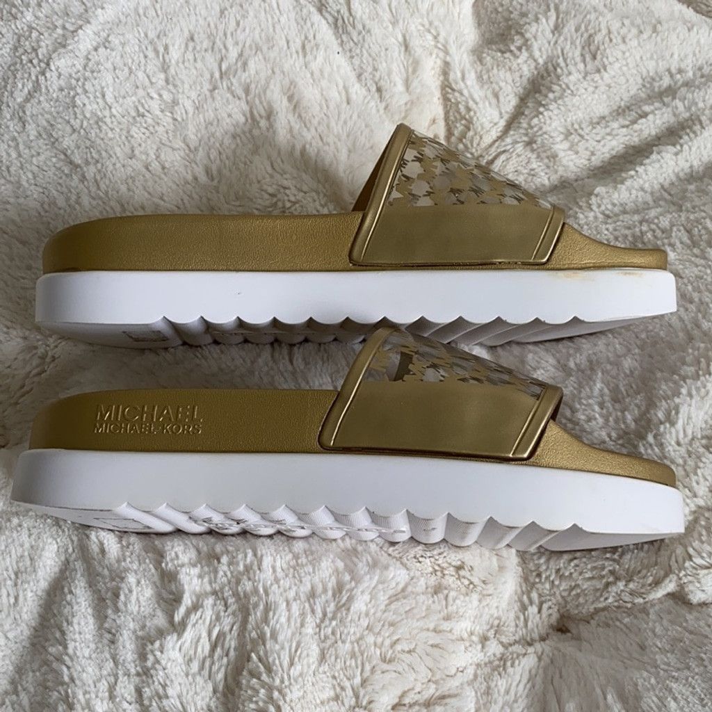 Michael Kors Michael Kors - Gold Slides, Size 7 / 37 Size US 7 / IT 37 - 3 Thumbnail