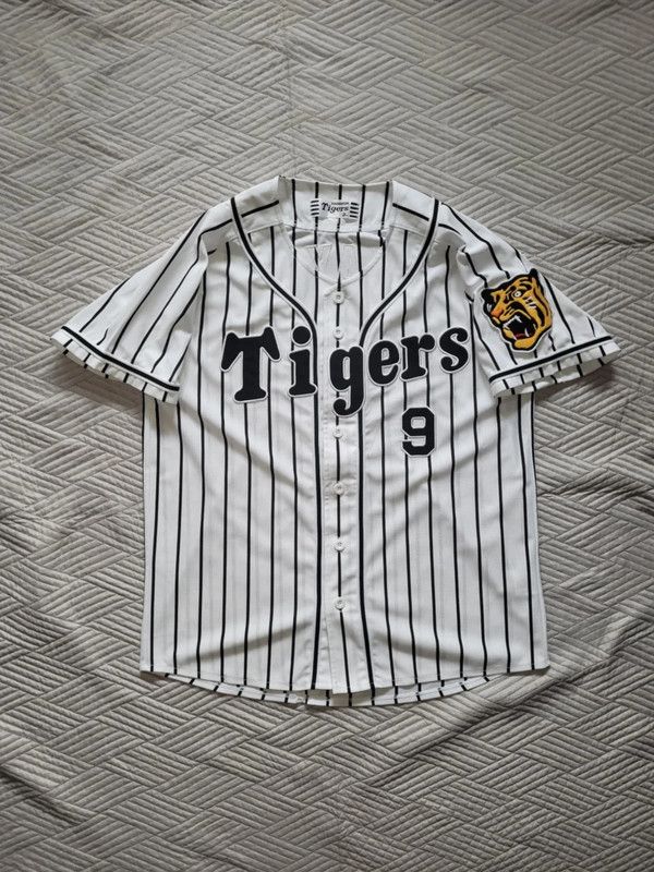 Mizuno MLB HENSHIN TIGER JASPO JERSEY TAKAYAMA 9 Size US M / EU 48-50 / 2 - 2 Thumbnail