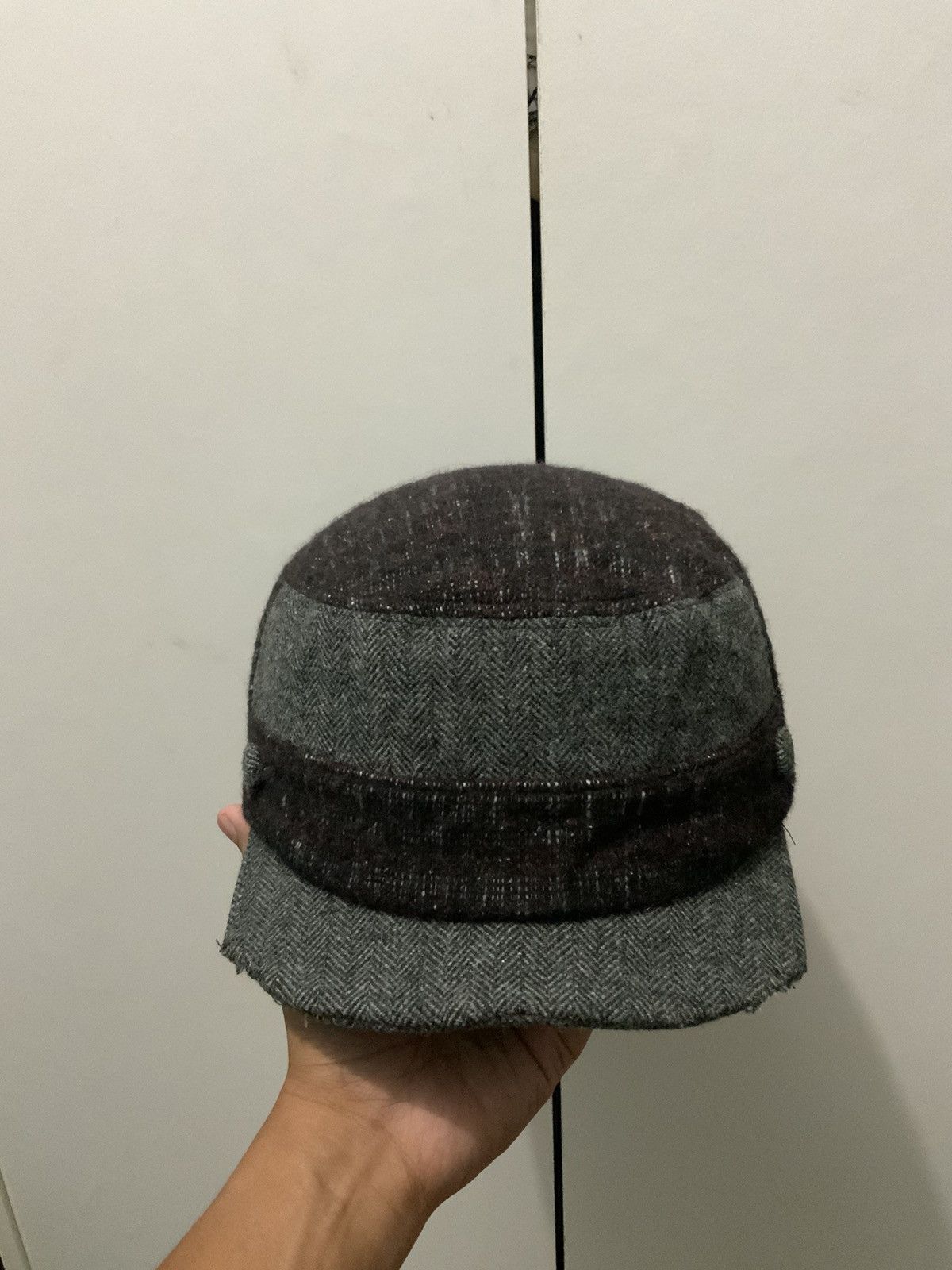 If Six Was Nine Wool Japan Short Brim Fitted Hat Size ONE SIZE - 5 Thumbnail