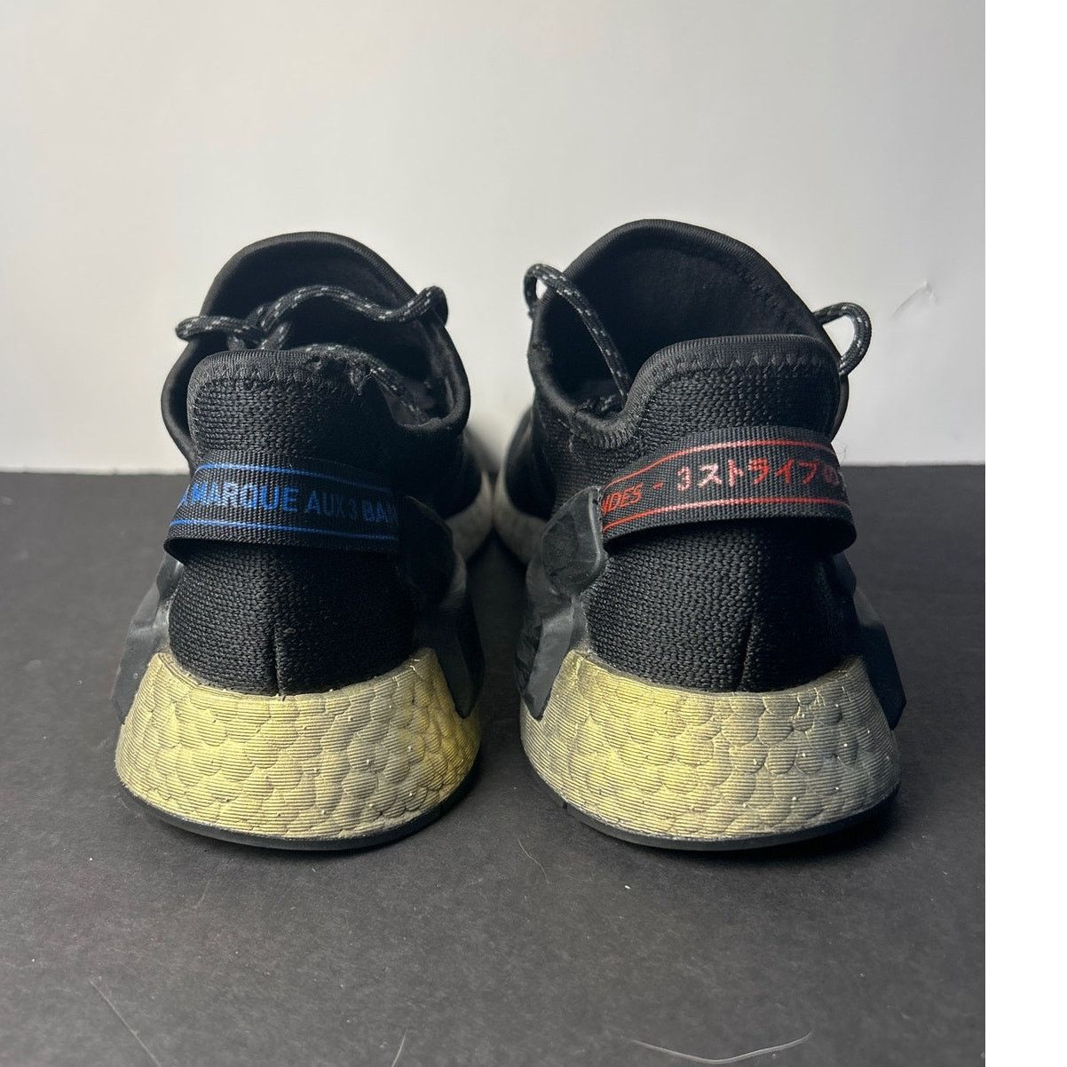 Adidas Adidas Mens NMD_R1 V2 J 'Black Gold Metallic' Size 5 Size US 5 / EU 37 - 7 Thumbnail