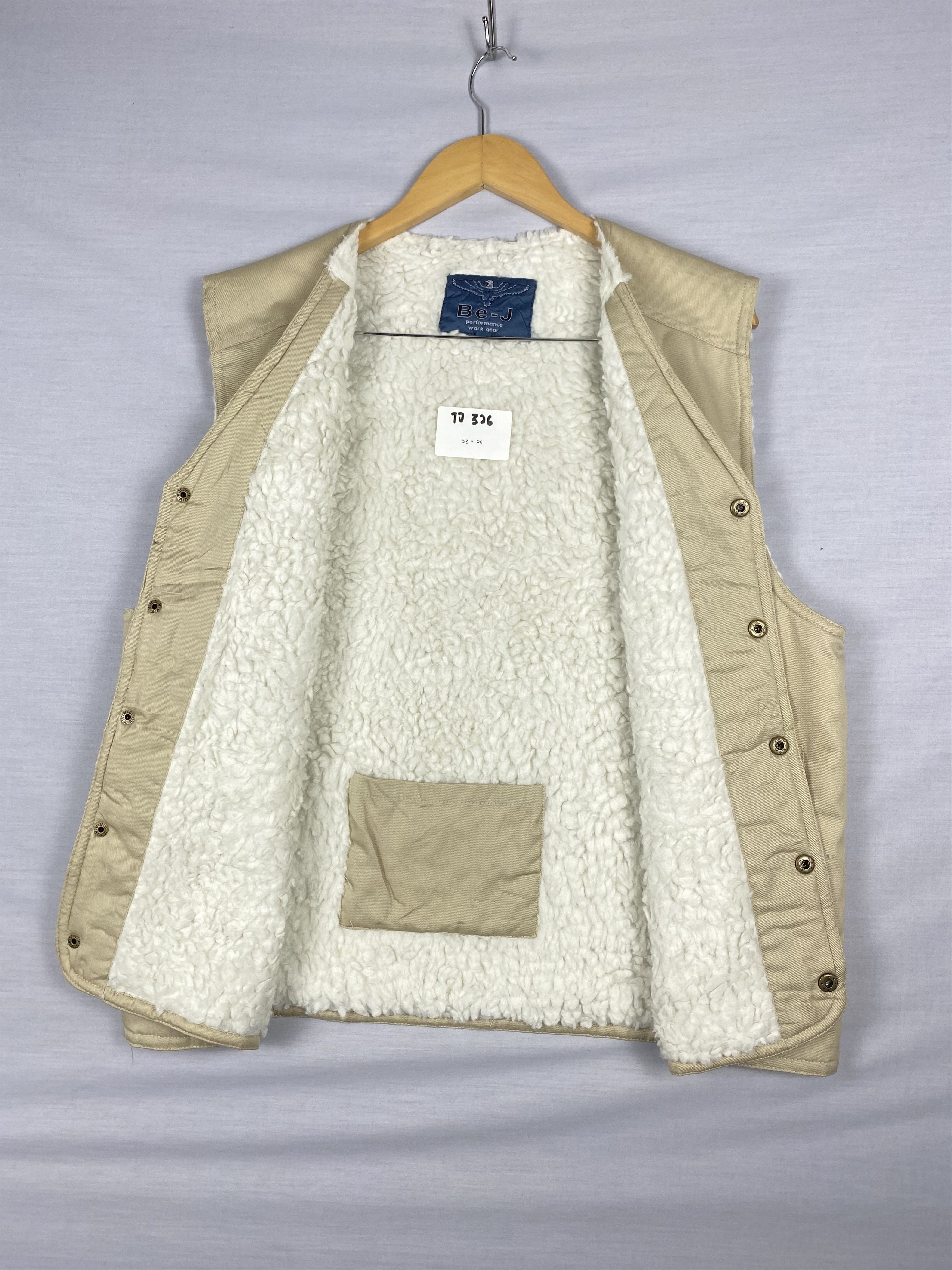 Japanese Brand Vintage Be-J Sherpa Lining Multi Pocket Button Up Vest Size US L / EU 52-54 / 3 - 5 Thumbnail