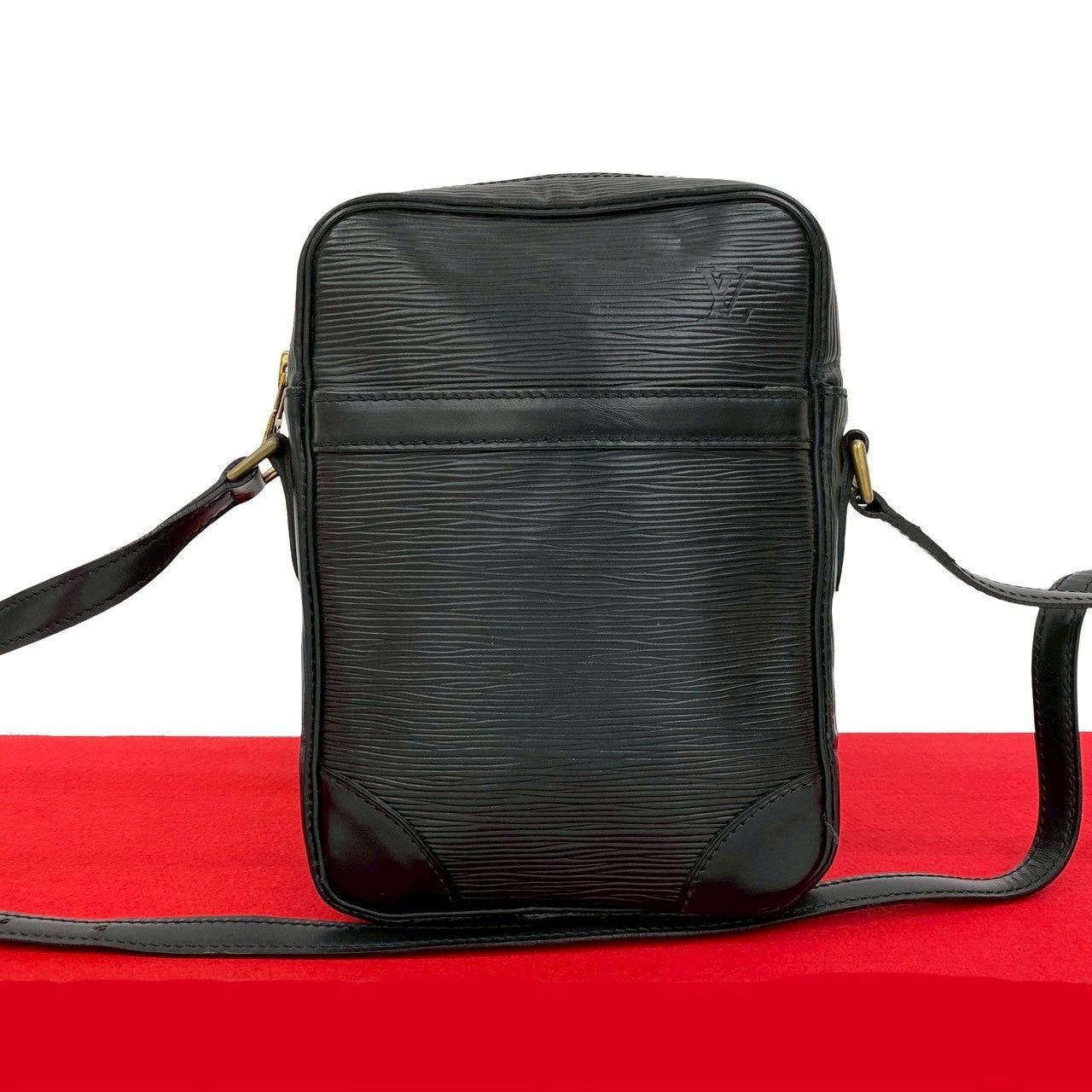 Louis Vuitton Louis Vuitton Shoulder Bag Black Leather Size ONE SIZE - 1 Thumbnail