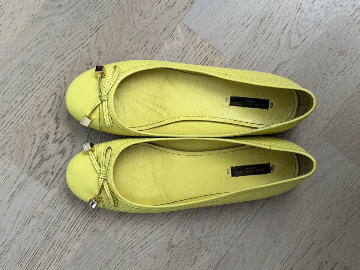 Louis Vuitton Louis Vuitton flats Size US 9 / IT 39 - 5 Thumbnail