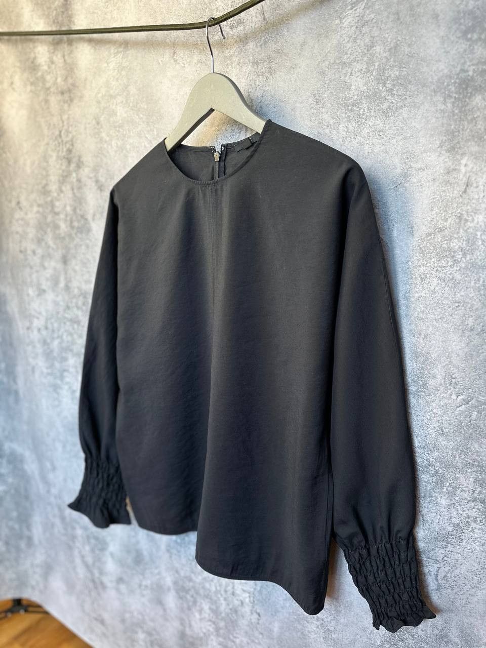 Cos COS A-line Top With Smocked Detail Black Blouse Long Sleeve Size M / US 6-8 / IT 42-44 - 2 Thumbnail