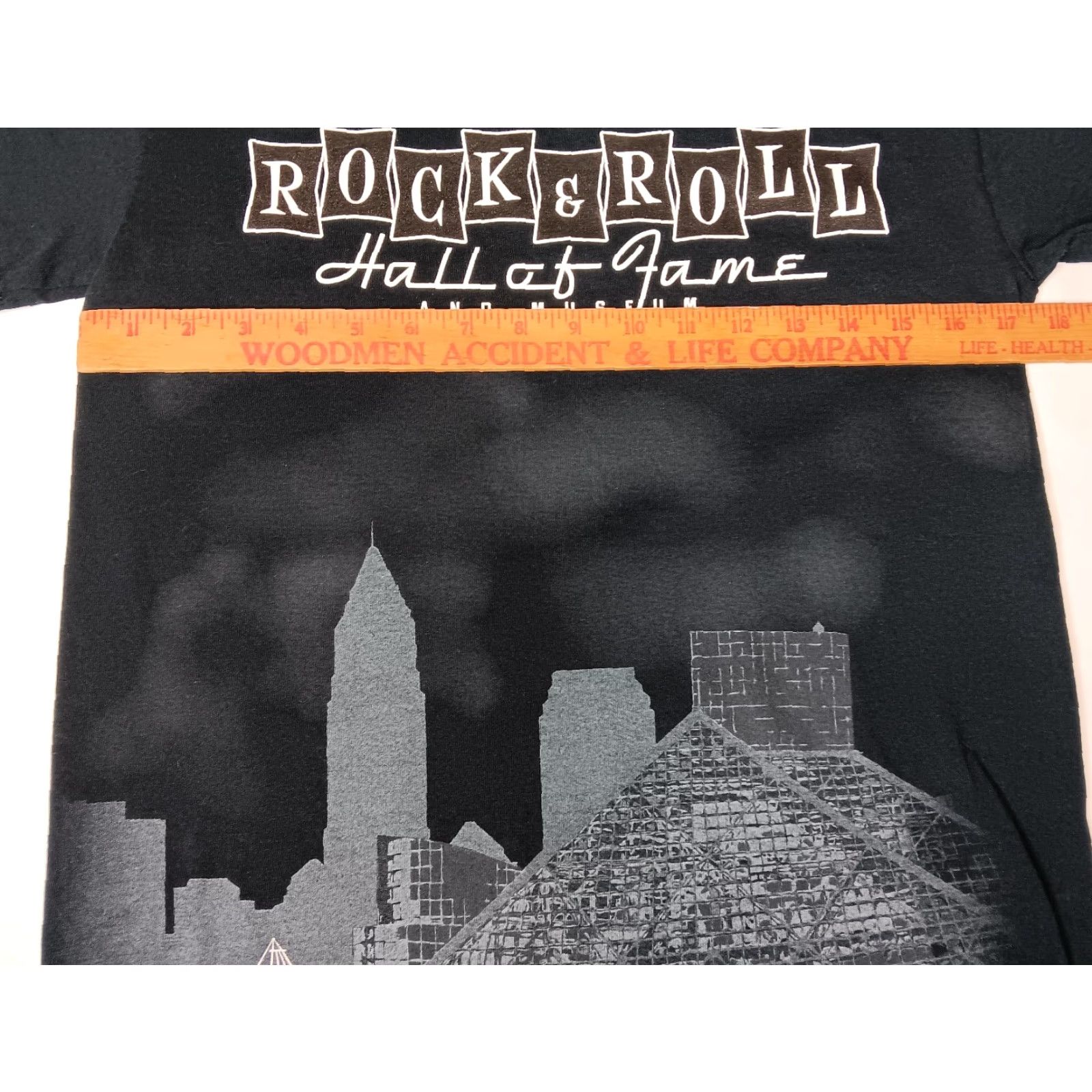 Vintage Rock n Roll Hall of Fame Museum Shirt Adult Small Black Inductees 2012 Men Size US S / EU 44-46 / 1 - 5 Thumbnail