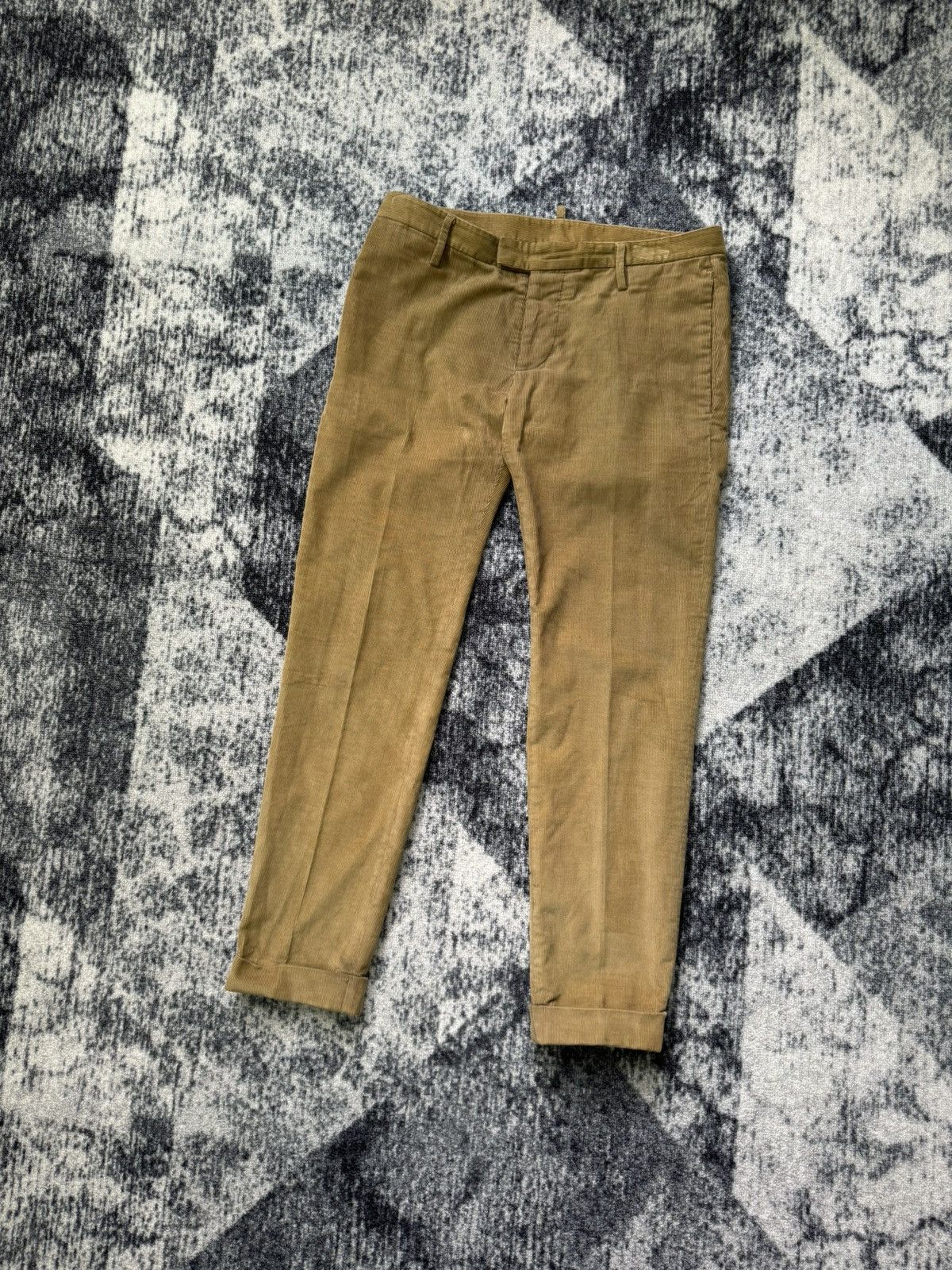 Dsquared2 Vintage Dsquared2 Classic Straight-cut Corduroy Trousers Size US 28 / EU 44 - 1 Thumbnail