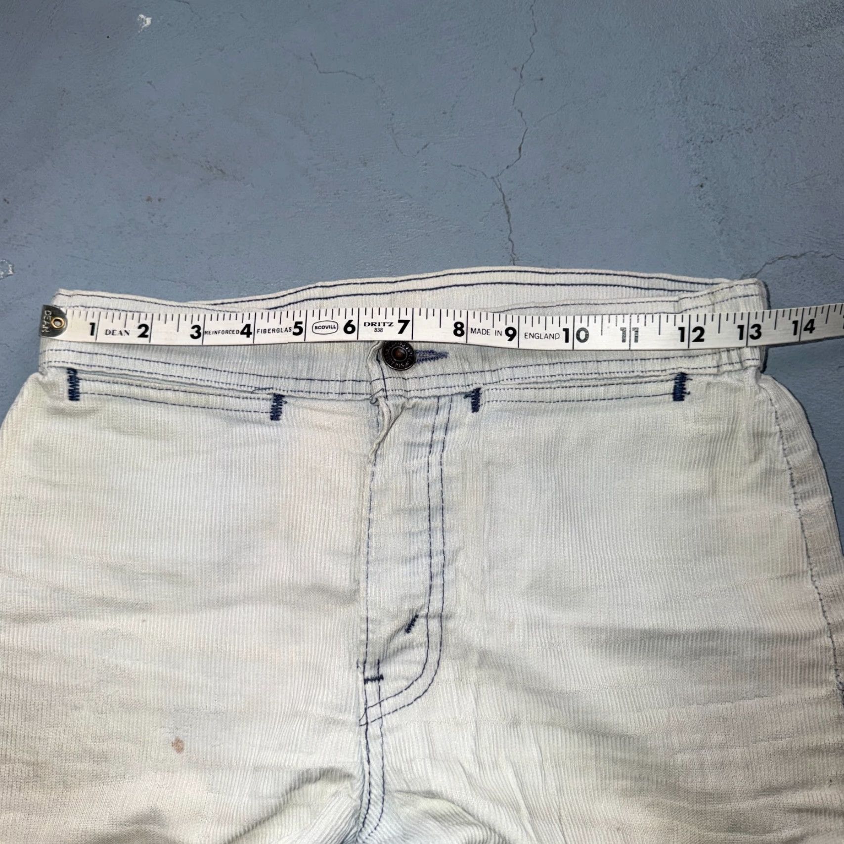 Levi's VINTAGE Levi's Corduroy White Tab Cutoff Shorts 29 Regular Blue 5-Pocket Design Vintage Beach Men Size US 29 - 6 Thumbnail