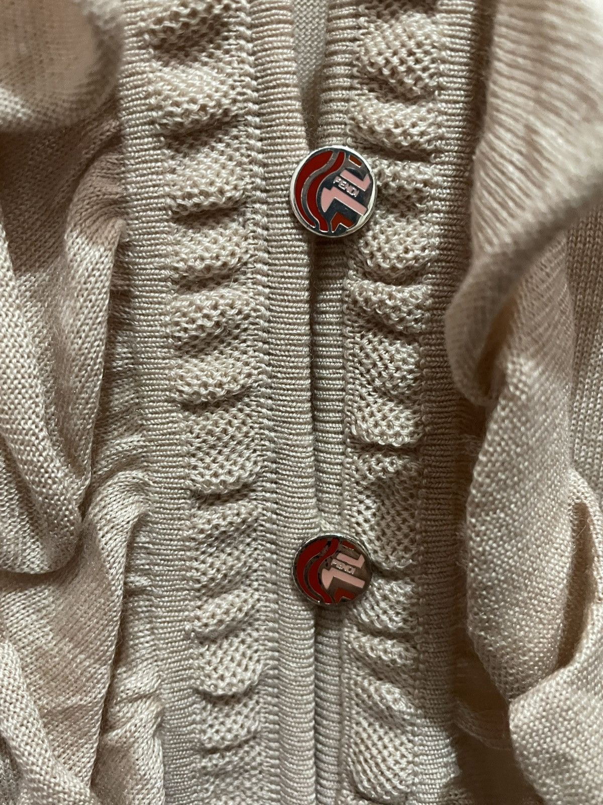 Fendi FENDI CASHMERE CARDIGANS Size M / US 6-8 / IT 42-44 - 5 Thumbnail
