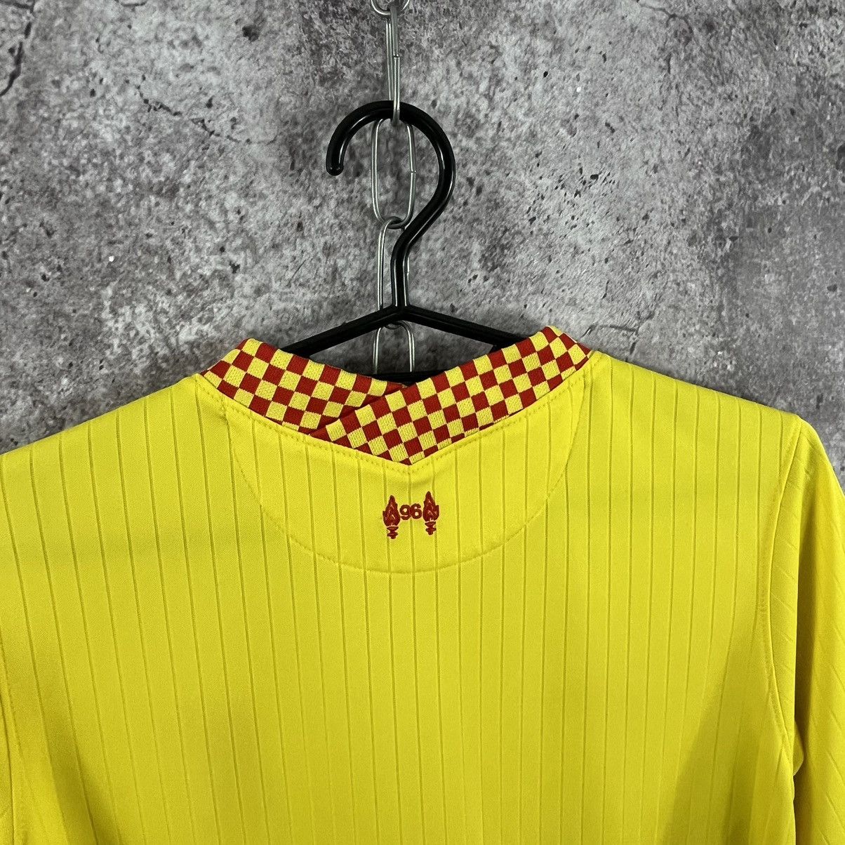 Nike Nike Liverpool 2021/2022 Third Jersey Soccer Tee Size US XS / EU 42 / 0 - 11 Thumbnail