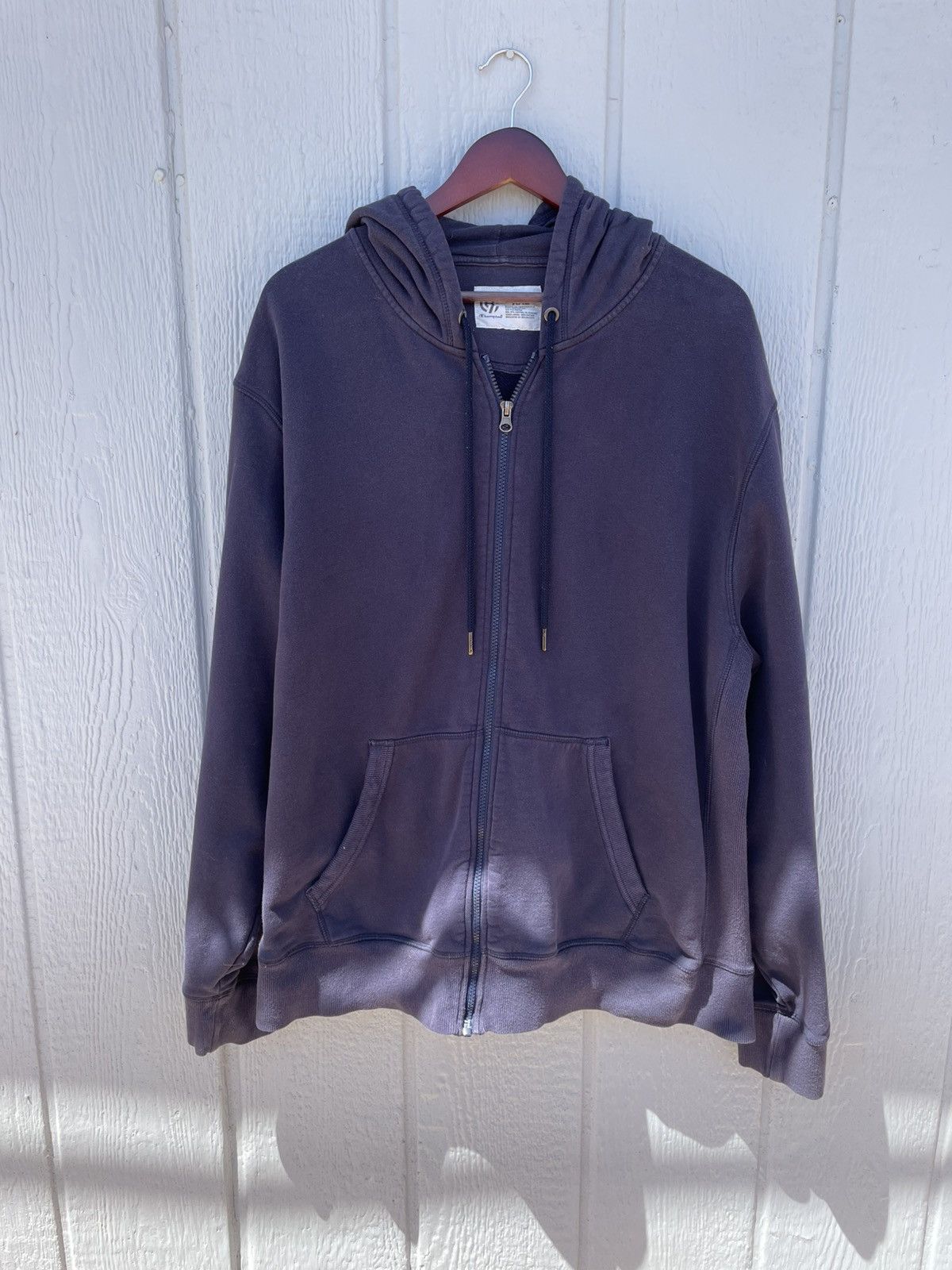 Champion Vintage 2000s Champion Blue Hoodie Zip Up XXL Size US XXL / EU 58 / 5 - 1 Thumbnail