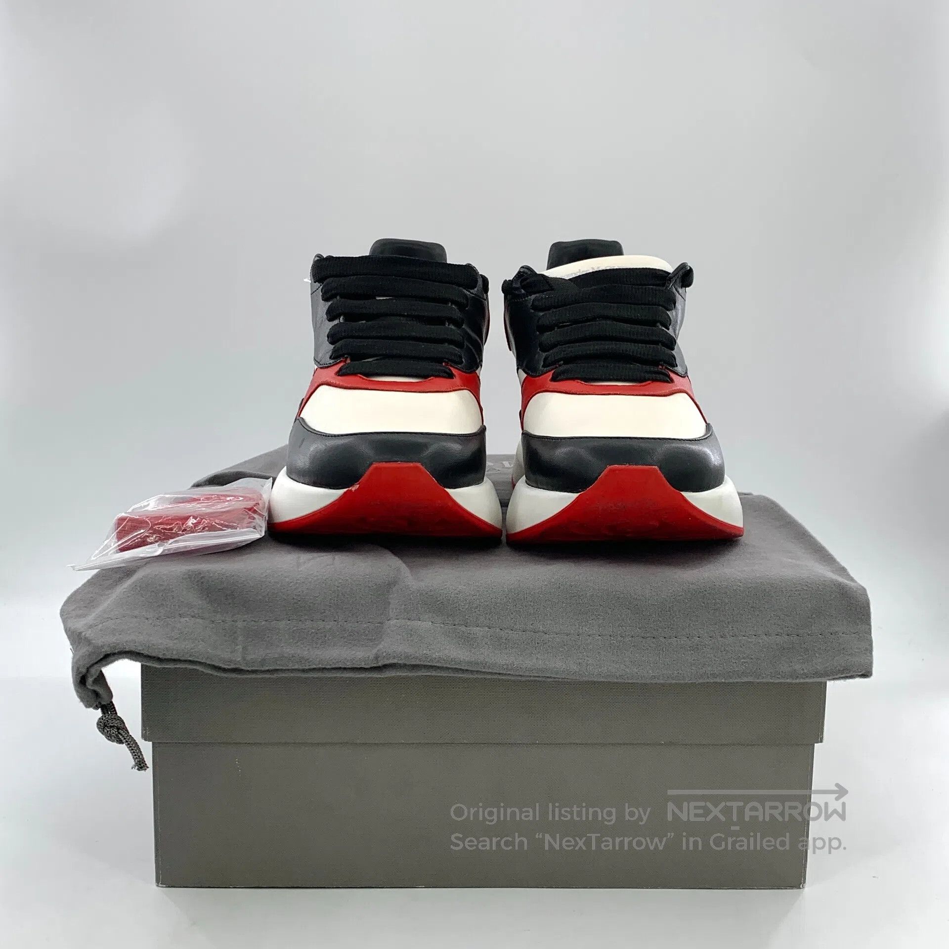 Alexander McQueen ALEXANDER MCQUEEN Contrast Color Laced Casual Flat Sneaker Size US 7.5 / EU 40-41 - 8 Thumbnail
