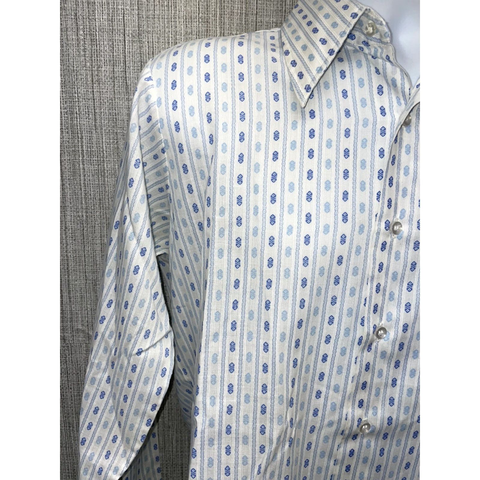 Vintage Manhattan Dura Brite Torque Polyester Blend Blue Button Down Shirt Mens M 15-33 Size US M / EU 48-50 / 2 - 6 Thumbnail