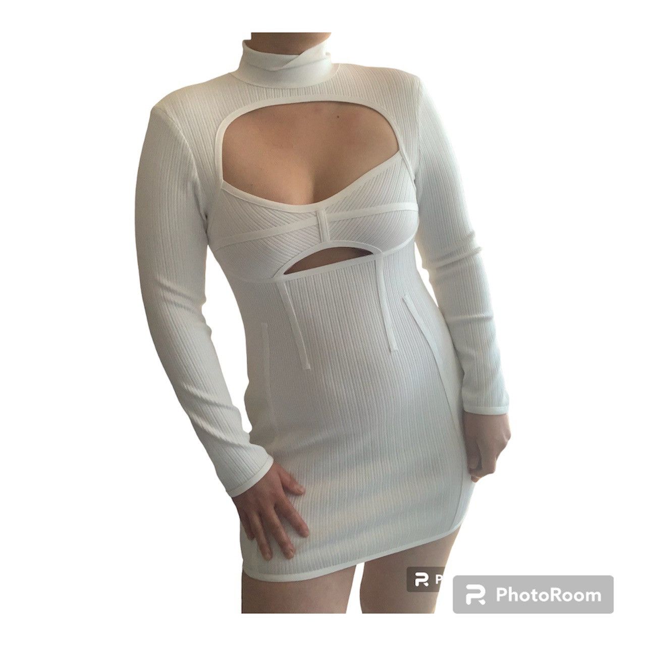 Designer White Cut Out Bodycon Mini Dress Size M / US 6-8 / IT 42-44 - 2 Thumbnail