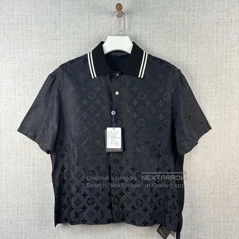 Louis Vuitton Louis Vuitton SS25 Stripe Patchwork Neck Full Print Short Size US S / EU 44-46 / 1 - 1 Thumbnail