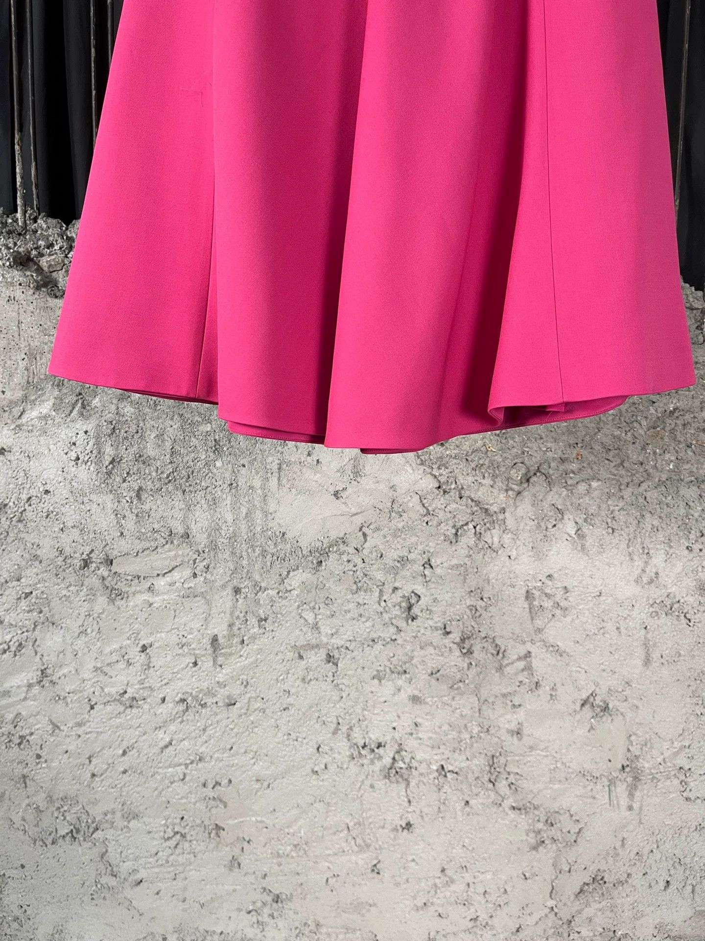 Gucci Gucci Women's New Skirt Size 36 Size 25" / US 0 / IT 36 - 4 Thumbnail