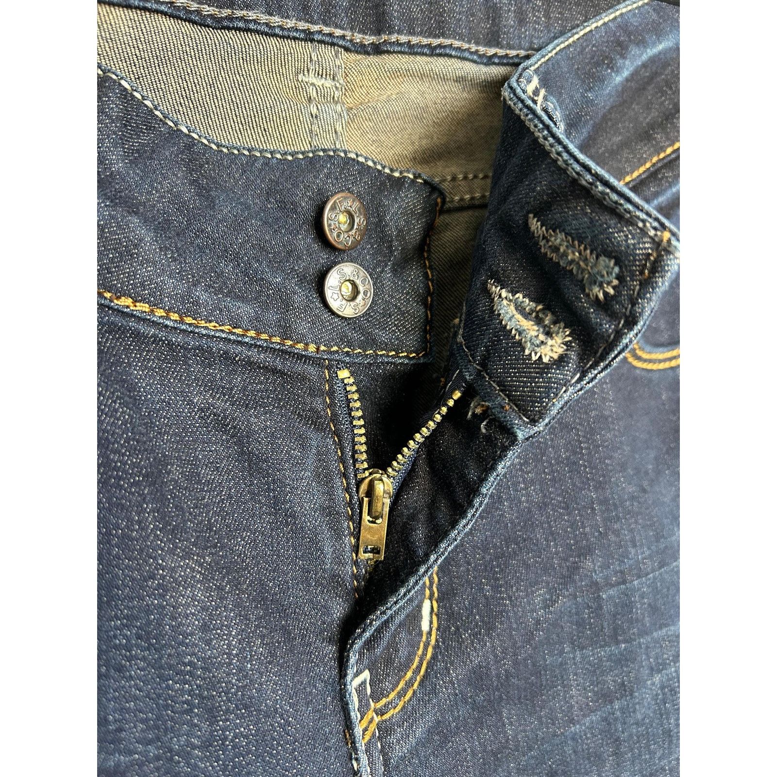 Levi's Vintage Levi's 510 Jeans W33L34 USA 1996 Rare Slim Fit Denim Size US 33 - 8 Thumbnail