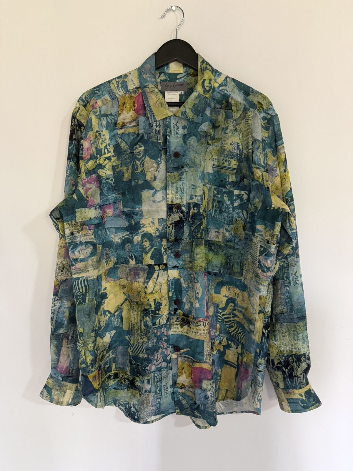 Yohji Yamamoto SS2004 Runway Taisho Portrait Silk Shirt Size US XL / EU 56 / 4 - 1 Thumbnail