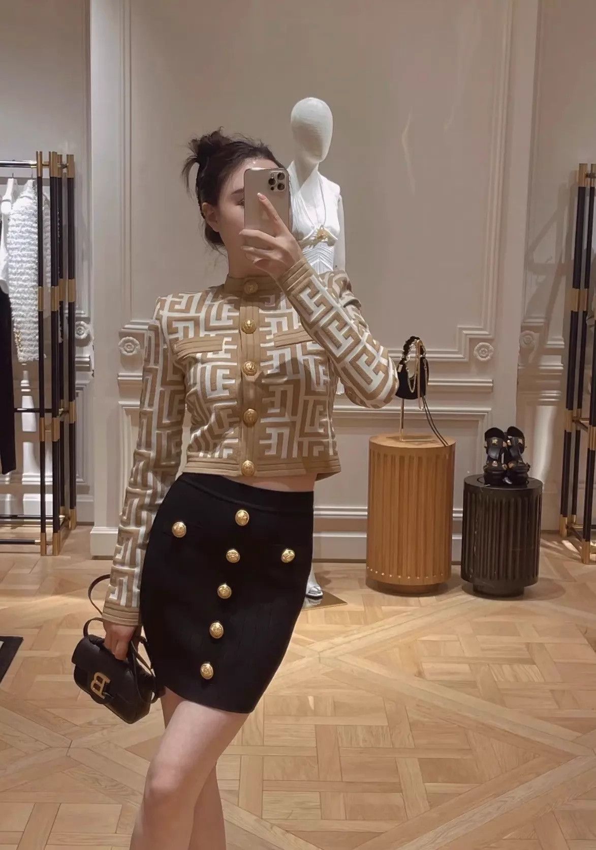 Balmain Balmain Black Woven Stripe Gold-Button ZipBack Short Skirt Size 25" / US 0 / IT 36 - 8 Thumbnail