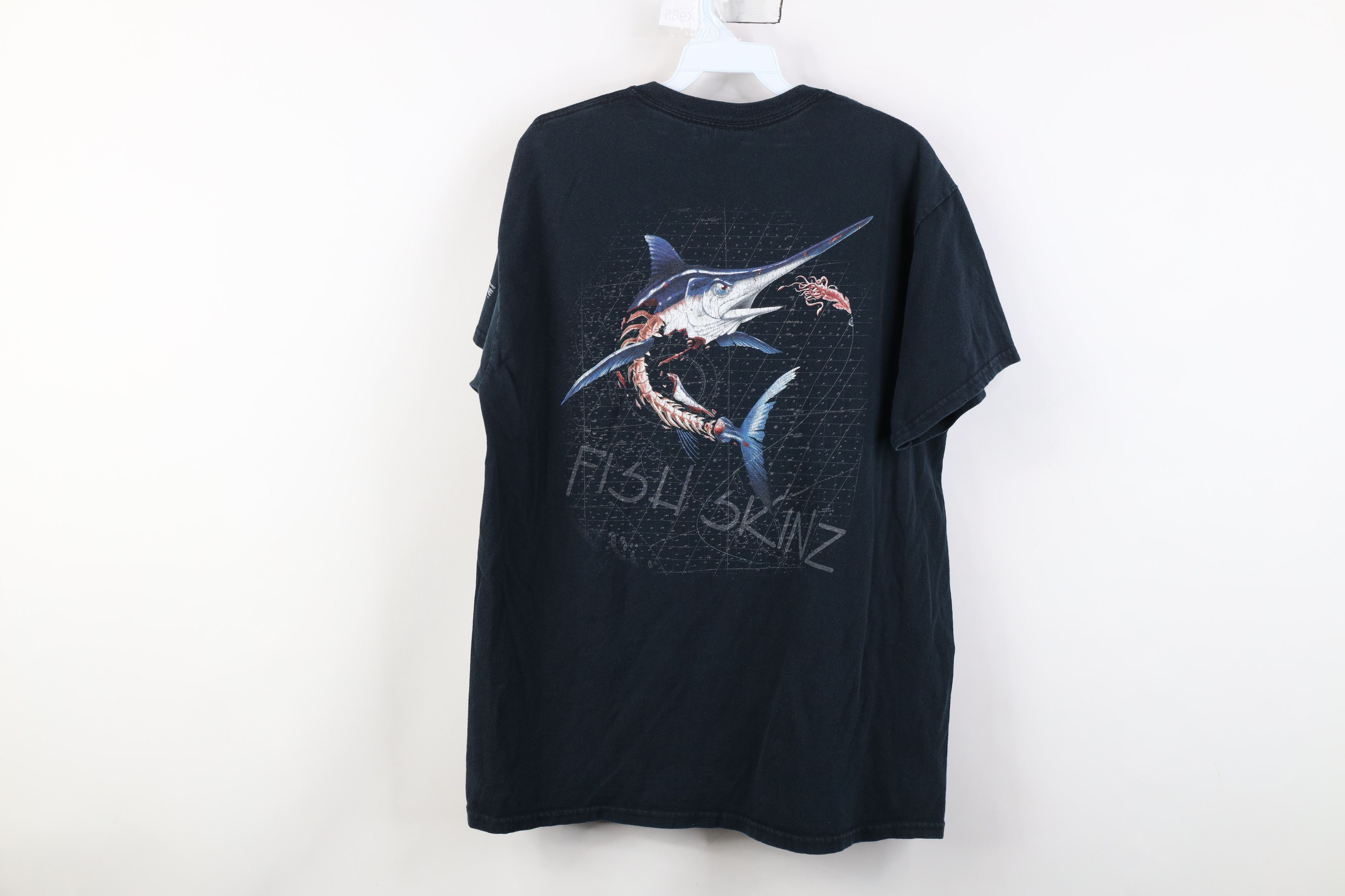 Vintage Vintage Y2K Streetwear Fish Skinz Marlin Fishing T-Shirt Size US L / EU 52-54 / 3 - 14 Thumbnail