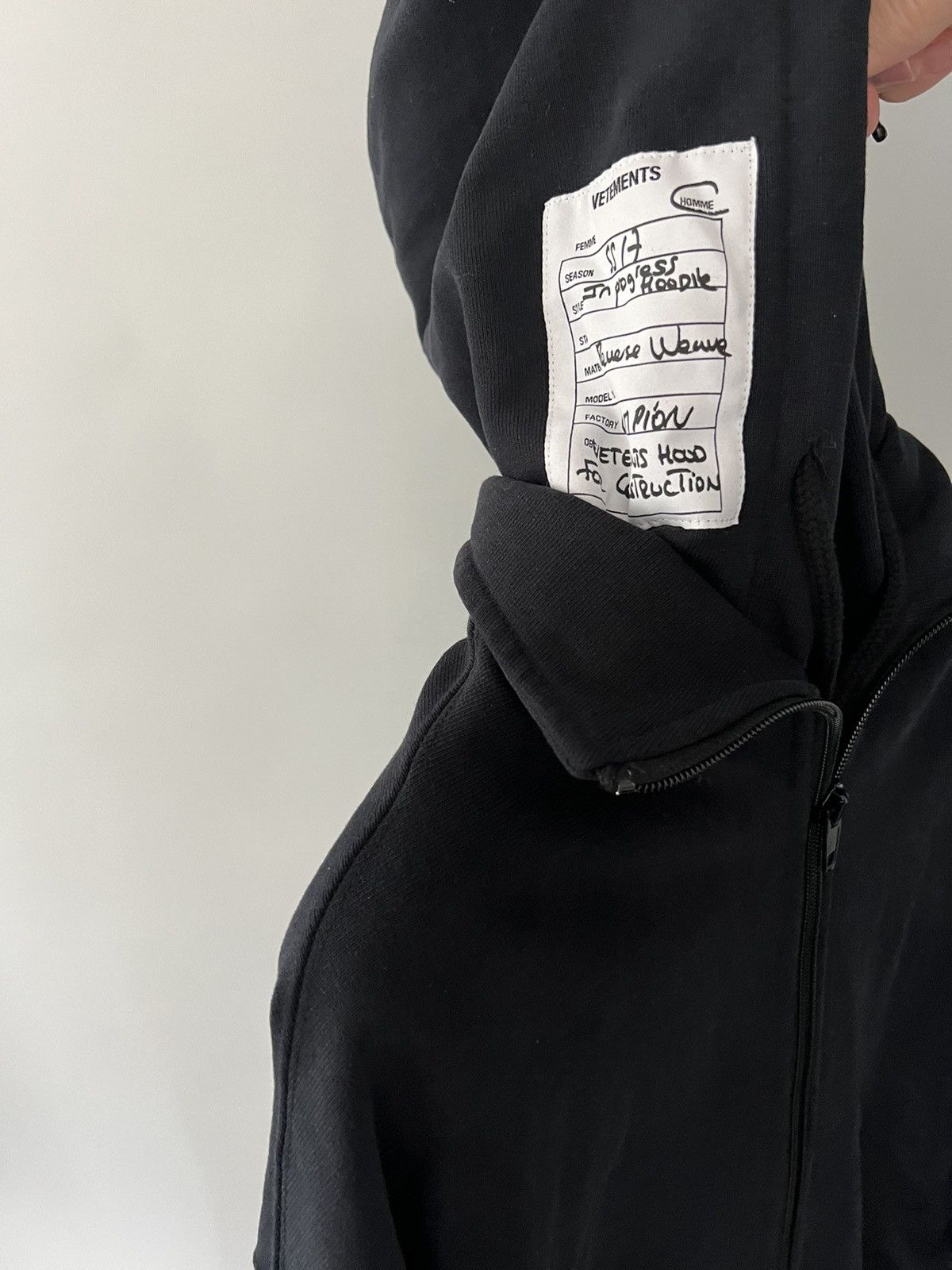 Vetements Vetements Champion Zip Up Hoodie Size US S / EU 44-46 / 1 - 5 Thumbnail