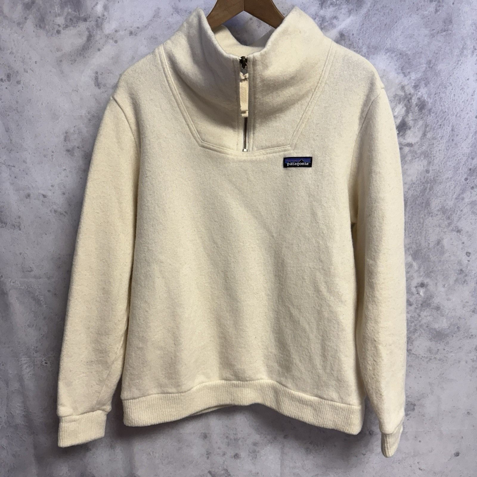 Patagonia Patagonia Woolie Fleece Pullover Sweatshirt Womens L 21.5x25 Size L / US 10 / IT 46 - 1 Thumbnail
