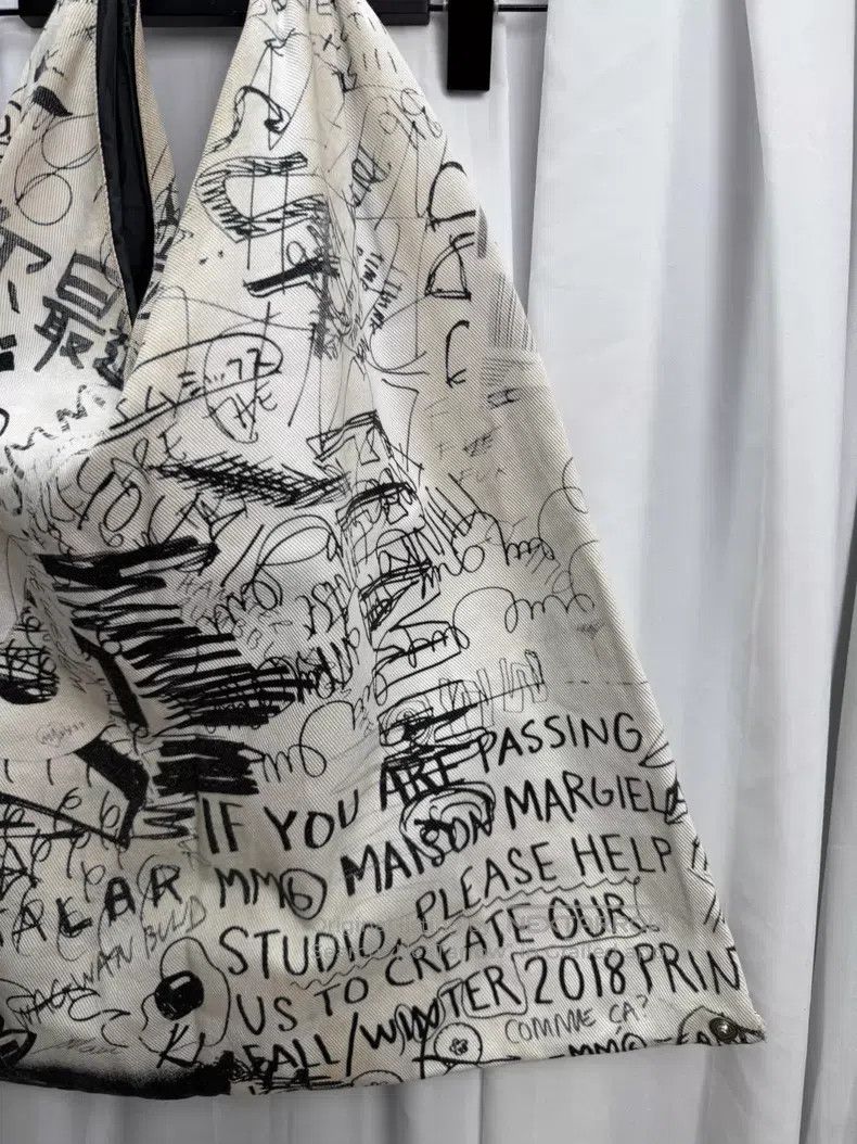 Maison Margiela Maison Margiela Graffiti Tote Bag Size ONE SIZE - 3 Thumbnail