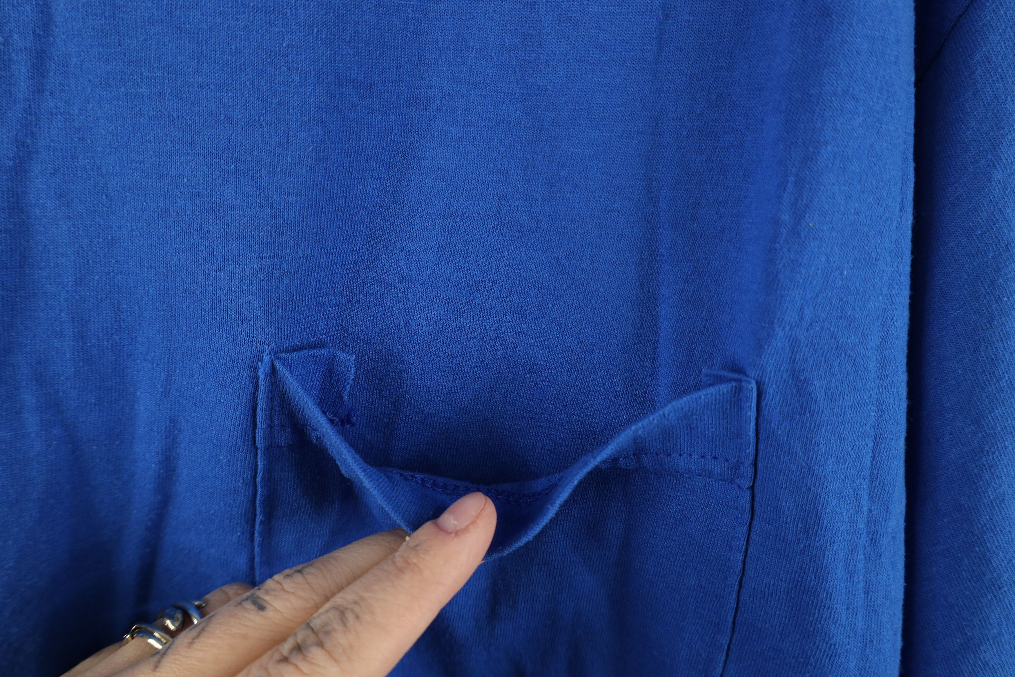 Vintage Vintage 90s Streetwear Blank Pocket T-Shirt Royal Blue Size US XL / EU 56 / 4 - 5 Thumbnail