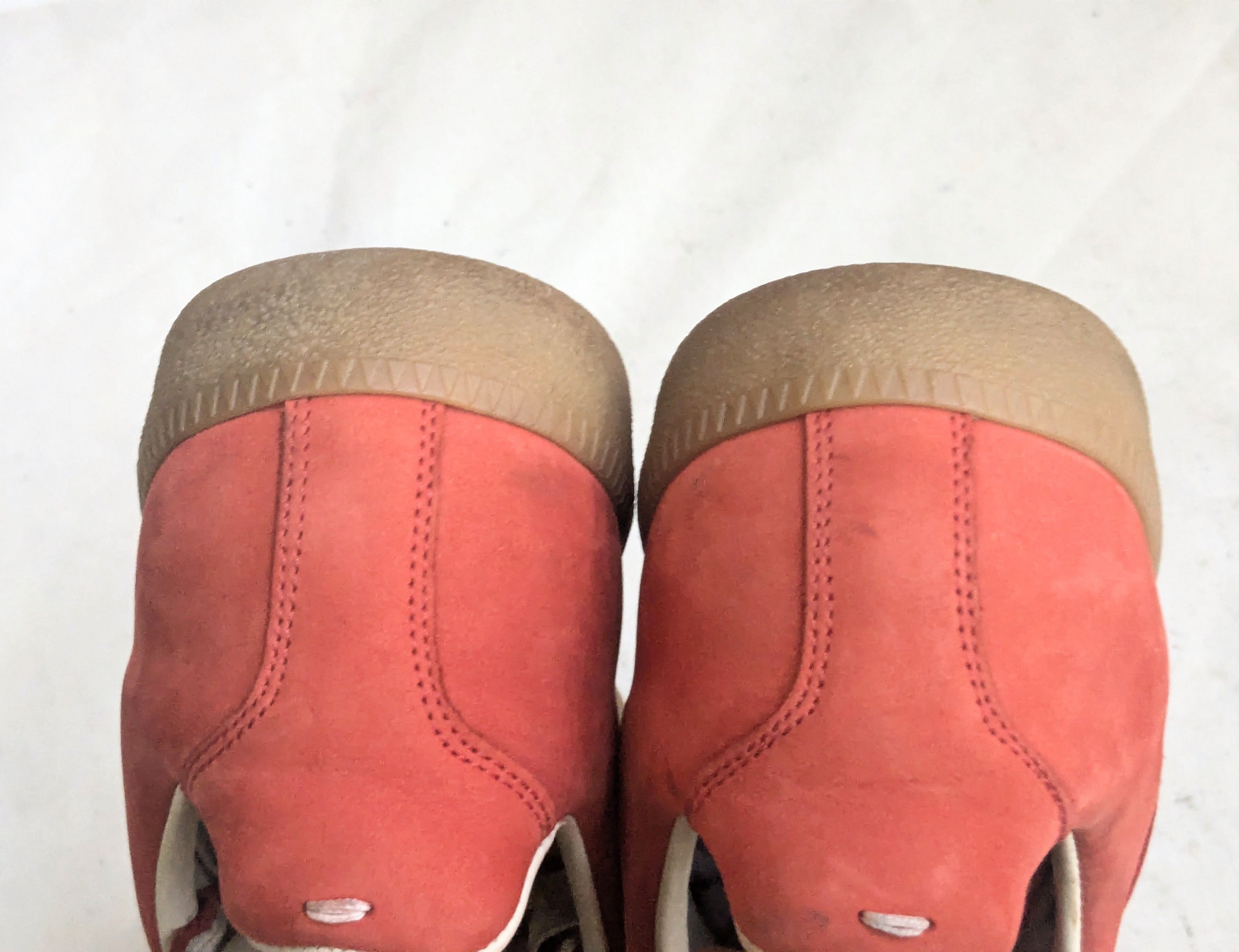 Maison Margiela Maison Margiela Replica GAT Red Paint Splatter 10 43 Size US 10 / EU 43 - 15 Thumbnail