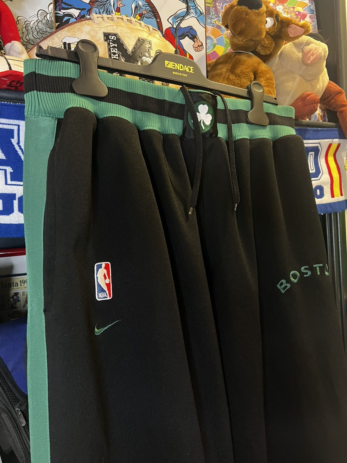 NBA × Nike × Vintage Boston Celtics Team Nike NBA Basketball Warm Up Joggers Size US 41 - 3 Thumbnail