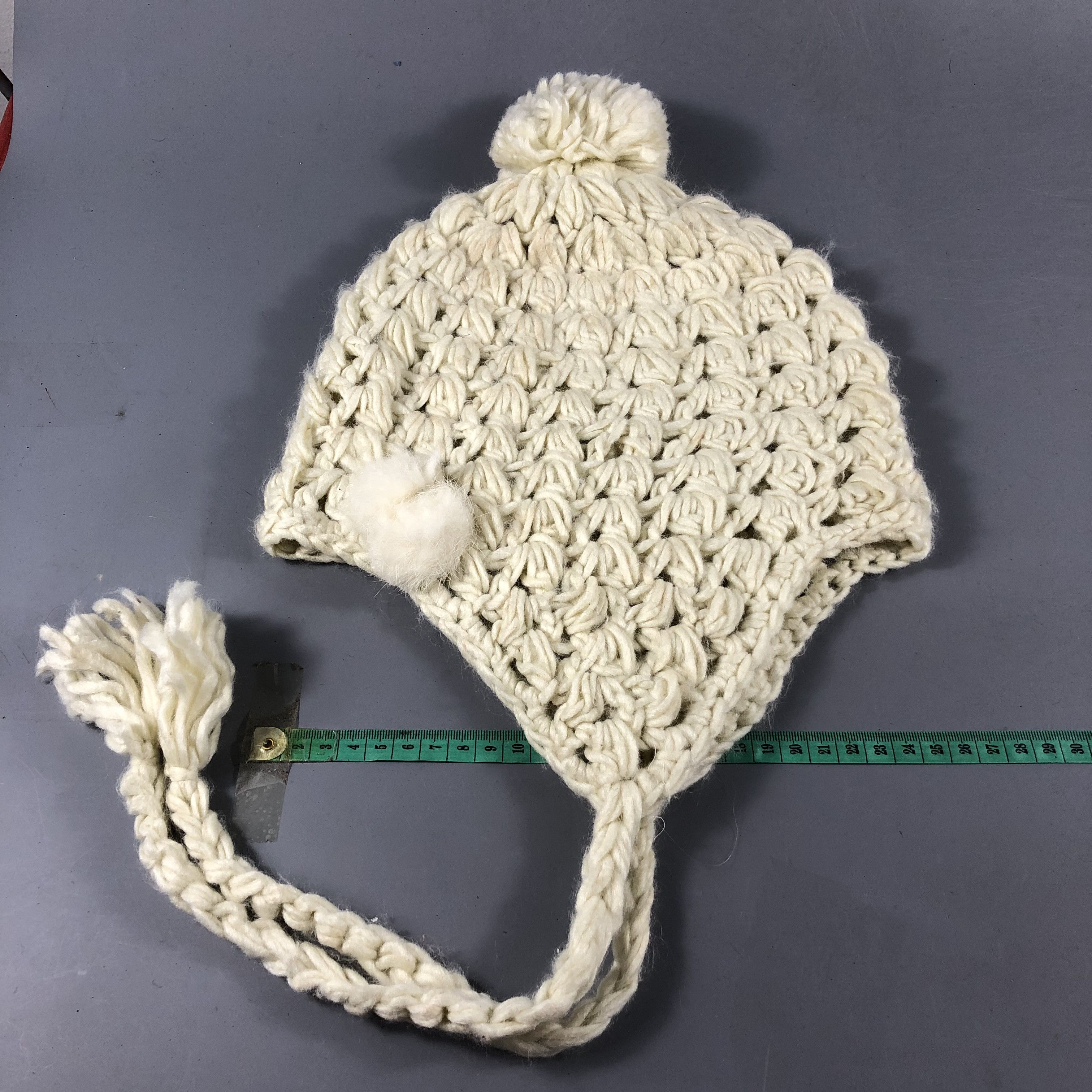 Vintage 2OZ Knit Earflap Bobble Beanie Snowcap Snow Hat B982 Size ONE SIZE - 3 Thumbnail